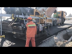 سیمینگ تکنولوژی بی تماس براق تعادل فوق صوتی با یک VOLVO asphalt paver برای op